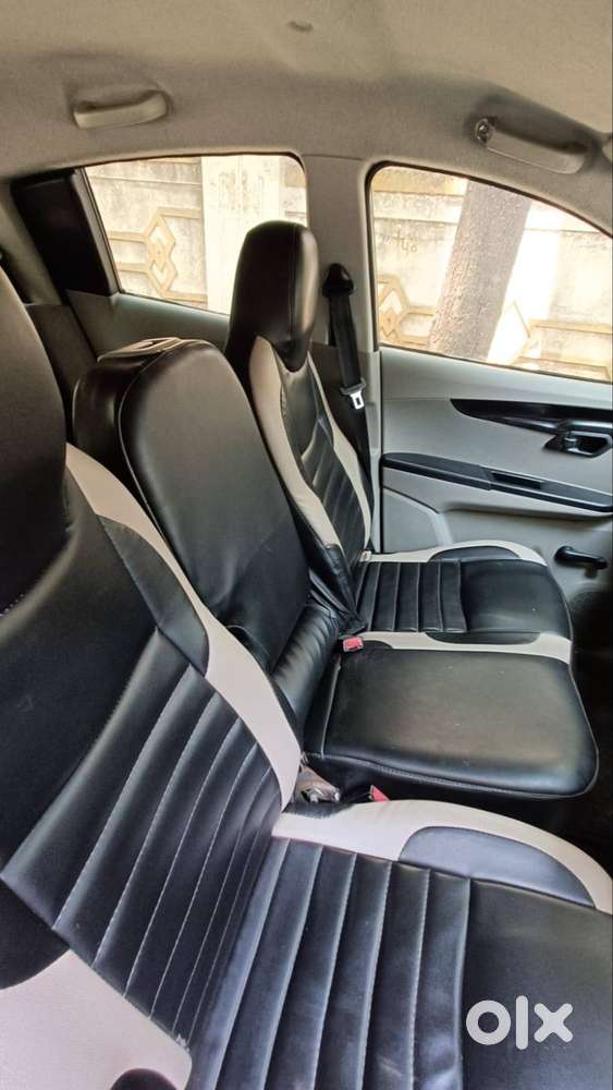 Mahindra Kuv 100 2017 Petrol 49000 Km Driven Petrol+cng