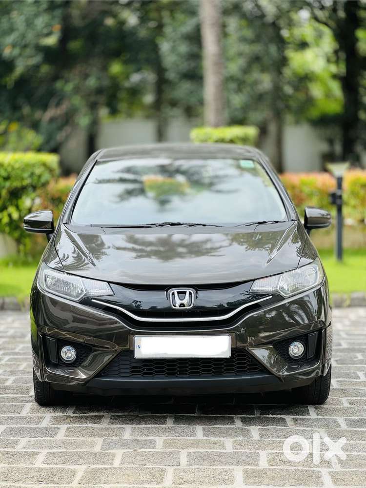 Honda Jazz V Cvt, 2017, Petrol