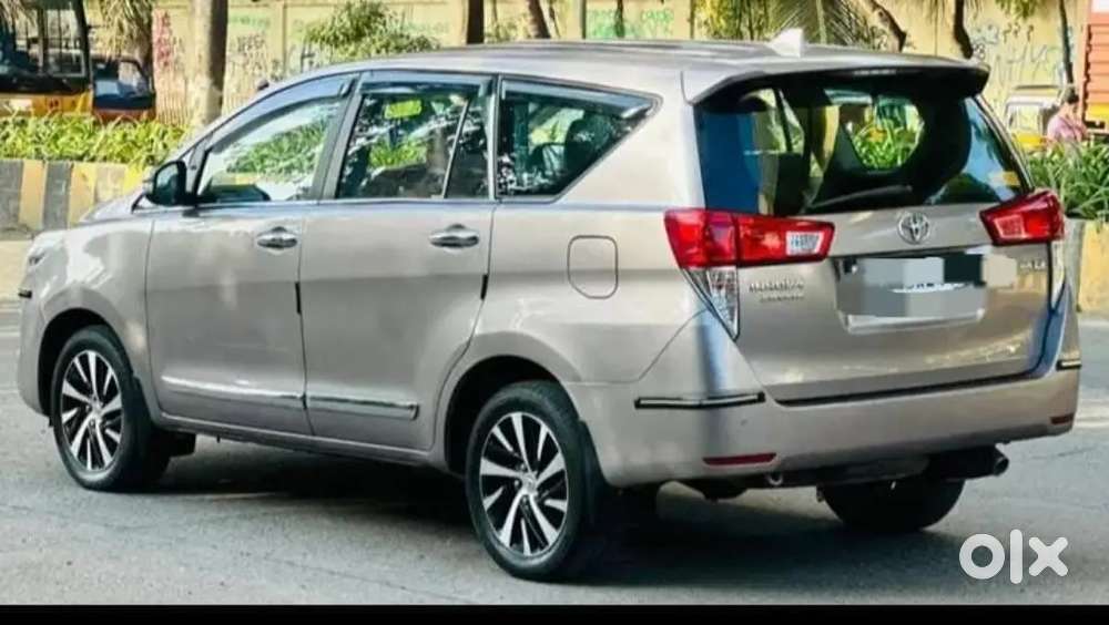 Innova Crysta Automatic 2022 Vip No 5555