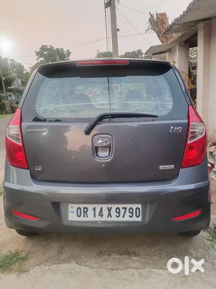 Hyundai I10 Sportz 2012