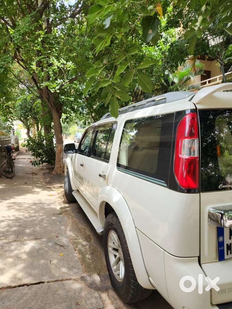 Ford Endeavour 2012 Diesel