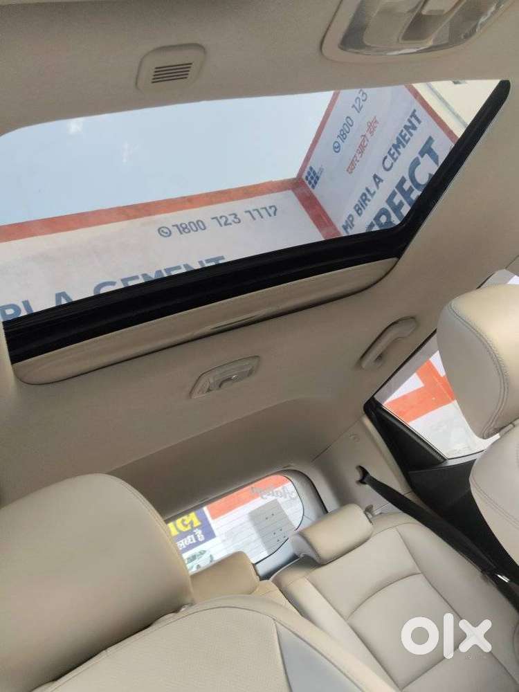 Mahindra Xuv300 W8 Option, 2021, Petrol