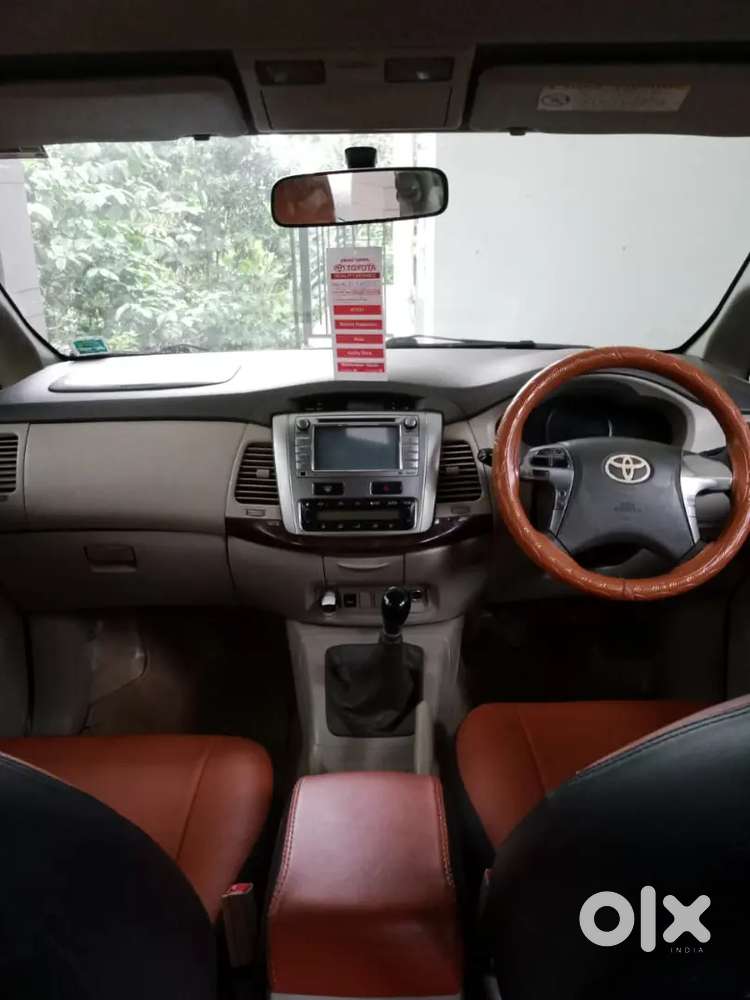 Toyota Innova 2014 Diesel Well Maintained