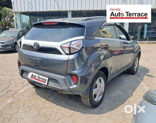 Tata Nexon 1.2 Revotron Xm (s), 2020, Petrol
