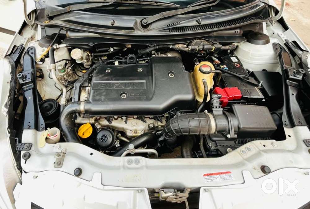 Maruti Suzuki Swift Dzire Vdi Optional, 2013, Diesel