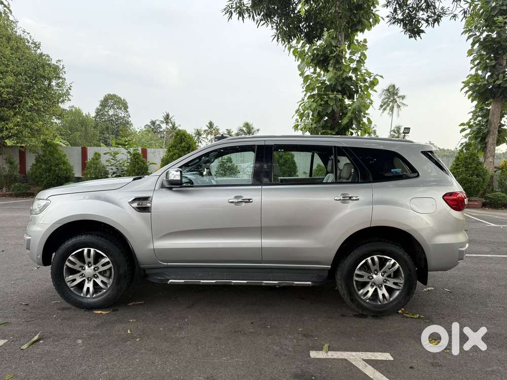 Ford Endeavour 3.2 Titanium At 4x4, 2017, Diesel