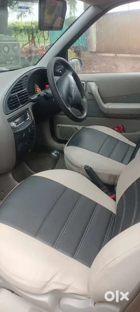 Ford Ikon Petrol 2005