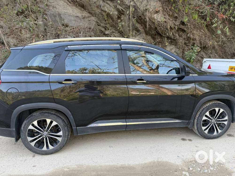 Mg Hector Plus 2021 Diesel 17000 Km Driven