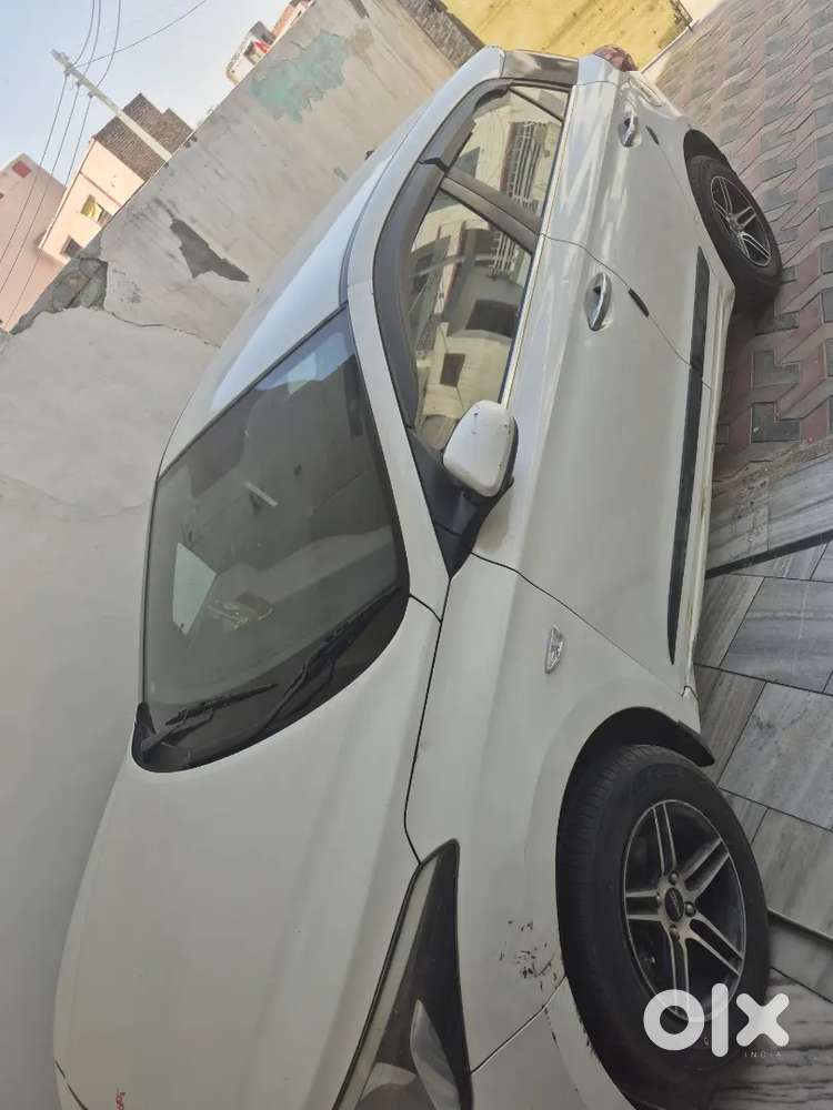 Elite I20 October 2018 Model Diesel New Tyres