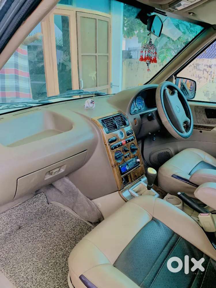 Tata Safari Ev 2011