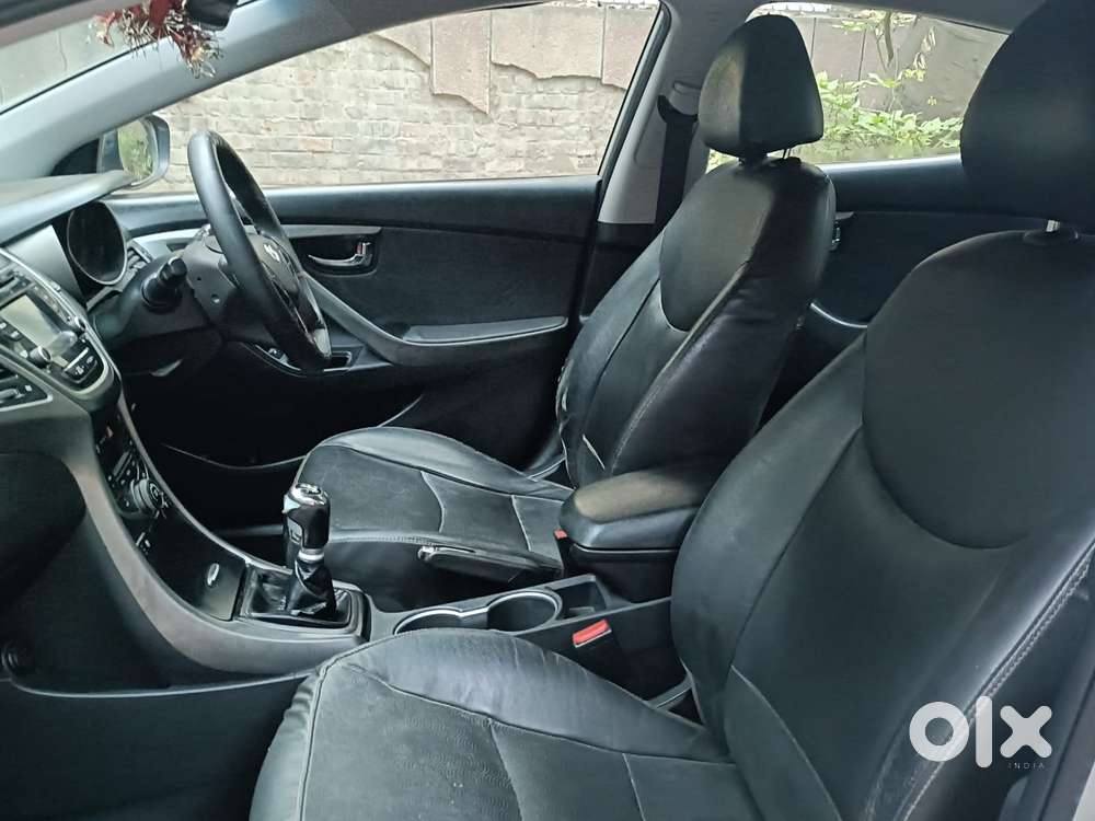 Hyundai Elantra 1.6 Sx Option, 2015, Petrol