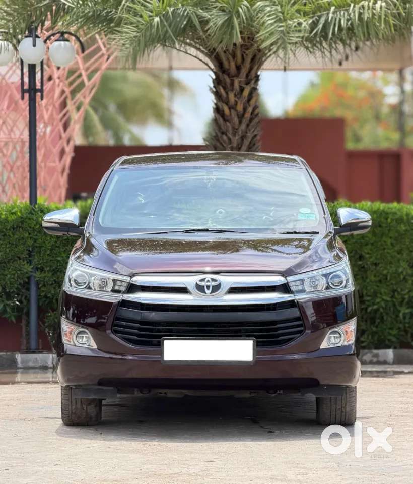 Toyota Innova Crysta 2.8 Zx At 7 Seater, 2019, Diesel