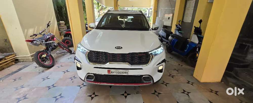 Kia Sonet ,top Model Petrol Engine Nicely Maintained