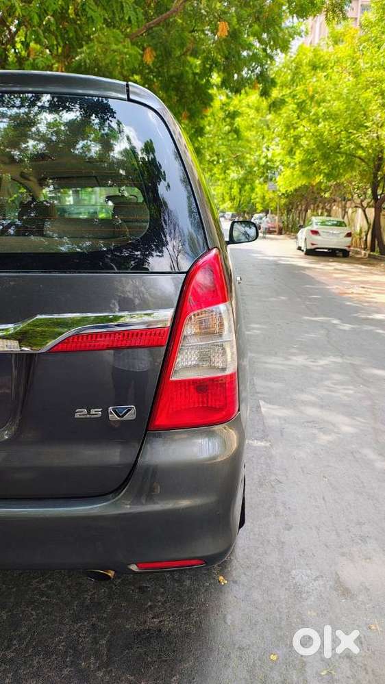 Toyota Innova 2.5 Vx 8 Str, 2015, Diesel
