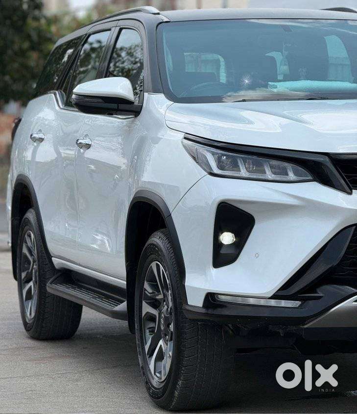 Toyota Fortuner Legender 4x2 At 2.8, 2024, Diesel