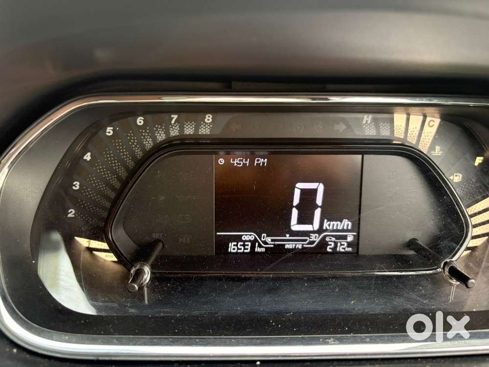 Tata Tiago Petrol 2023