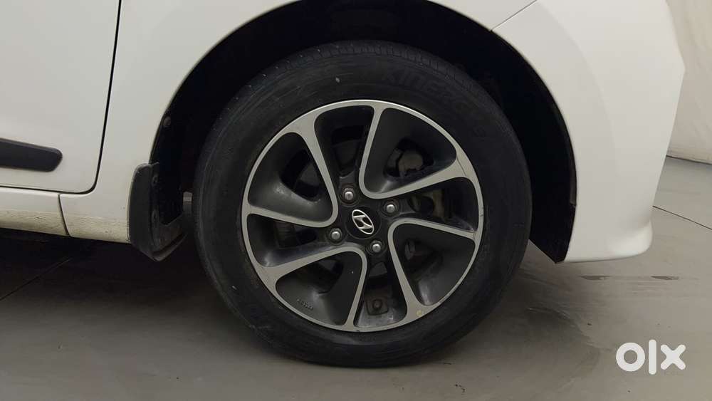 Hyundai Grand I10 [2017-2020] 1.2 Kappa Vtvt Sportz At, 2019, Petrol