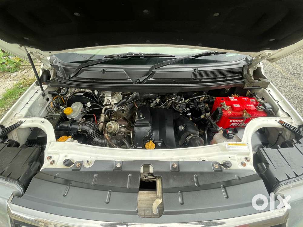 Mahindra Tuv 300 T10, 2020, Diesel