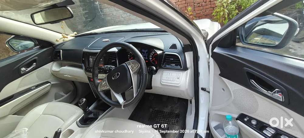 Xuv 300 W8