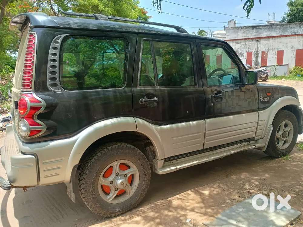 Mahindra Scorpio 2010 Car