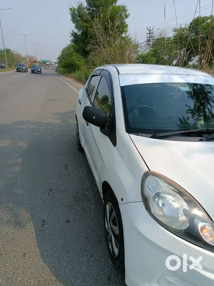 Honda Amaze 2016 Cng & Hybrids 8700 Km Driven