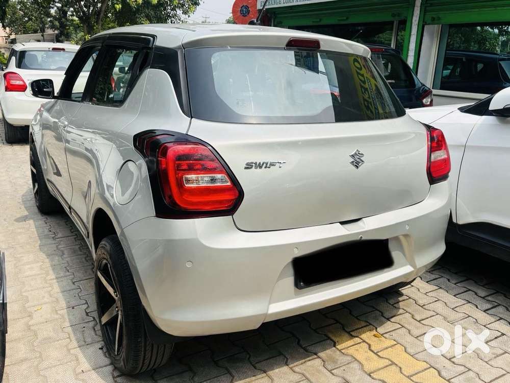 Maruti Suzuki Swift Vxi Abs Bsiv, 2022, Petrol