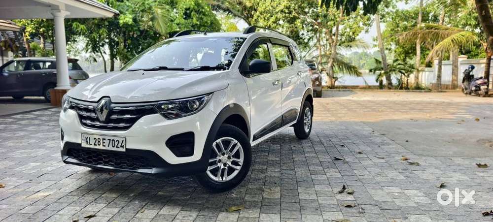 Renault Triber Rxl, 2022, Petrol