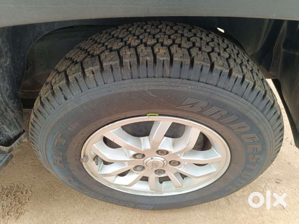 Mahindra Tuv 300 T8, 2019, Diesel