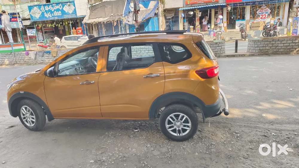 Renault Triber 2024 Petrol 7469 Km Driven