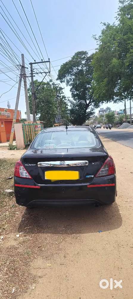 Nissan Sunny 2014 Diesel 120000 Km Driven