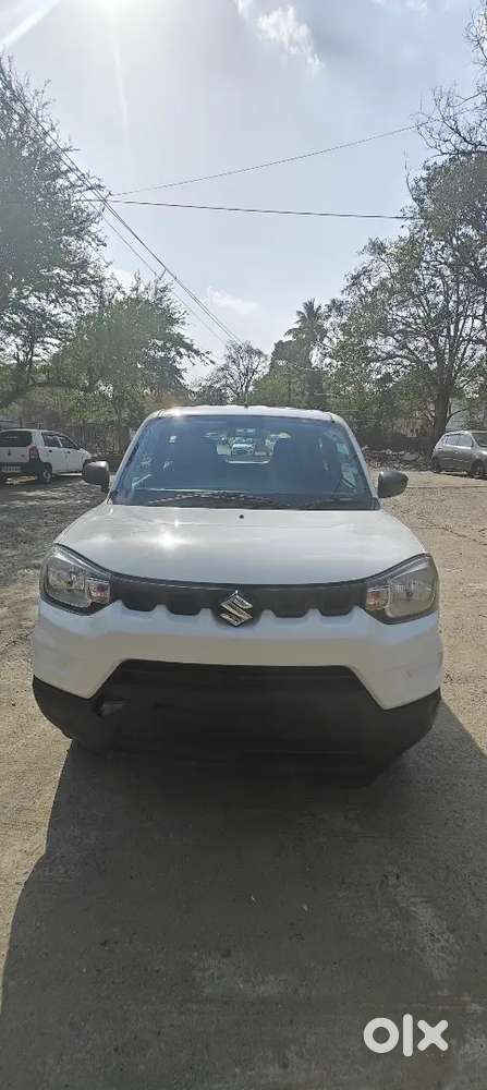 Maruti Suzuki S-presso Vxi Top Model  Company Fitted Cng  1st Owner