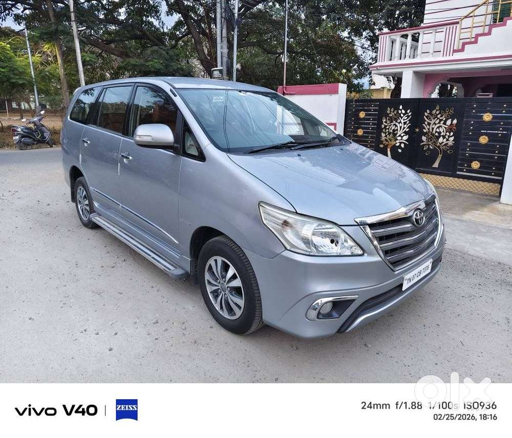 Toyota Innova [2013-2016] 2.5 V Diesel 7 Str, 2015, Diesel