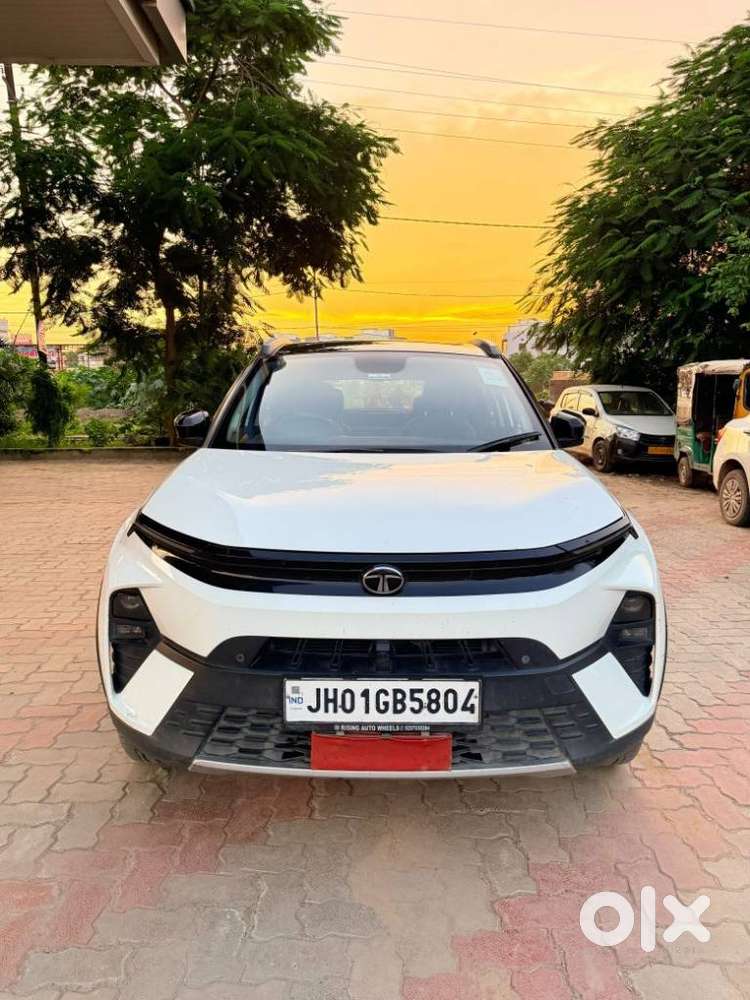 Tata Nexon Fearless Pr Plus S 1.2 Revotorq Diesel 6amt Dual Tone, 20..