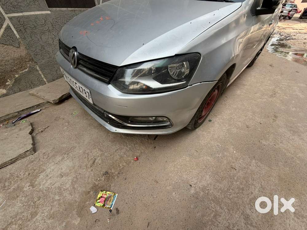 Volkswagen Polo 2016 Petrol 84000 Km Driven