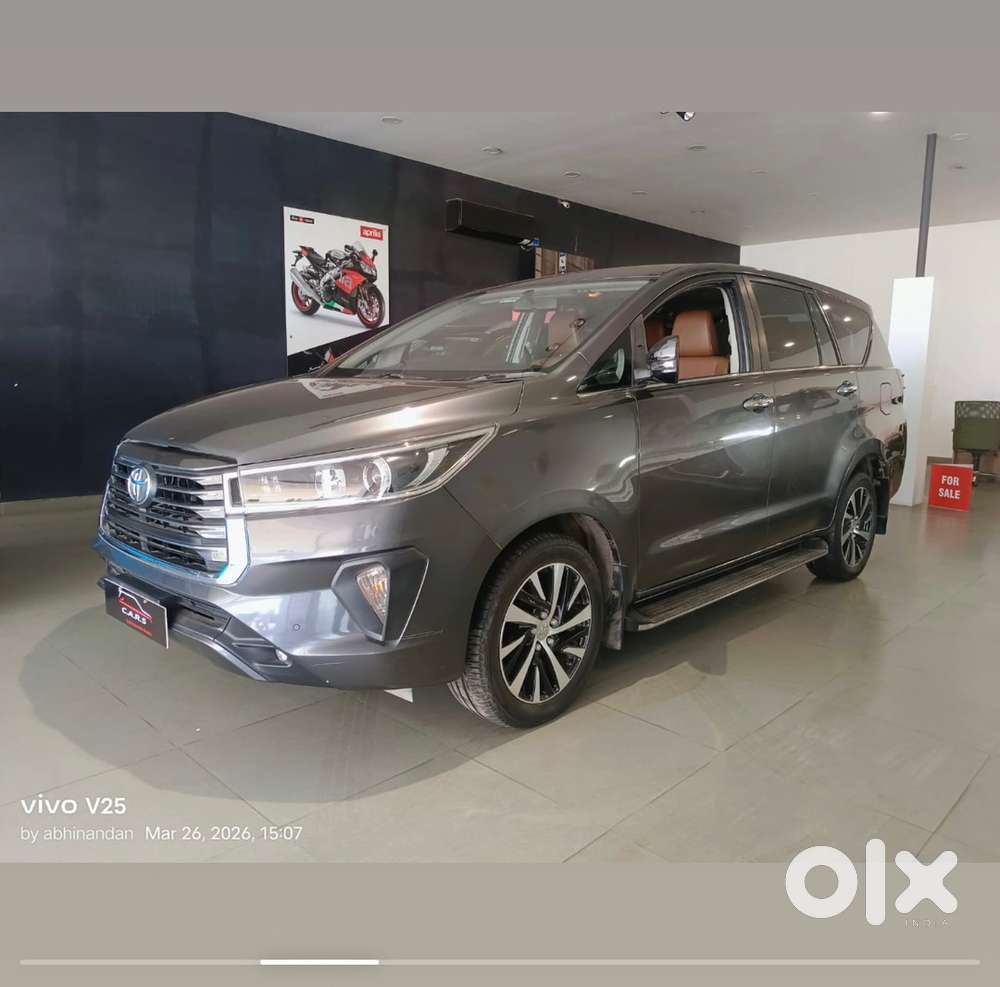Toyota Innova Crysta 2022