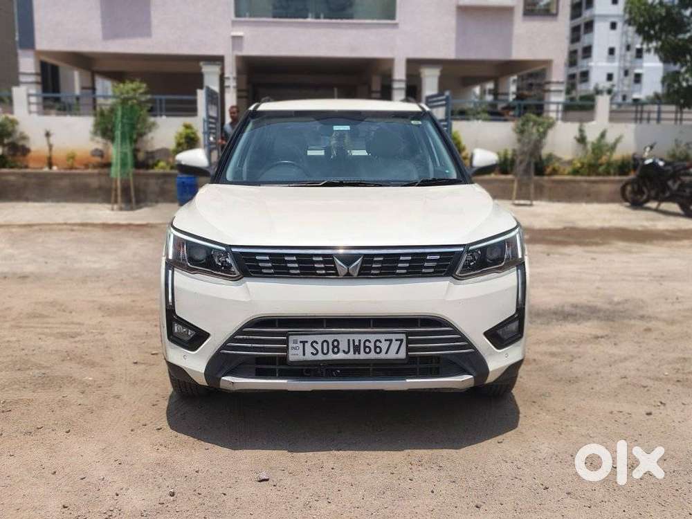 Mahindra Xuv300 W8 Option Diesel, 2023, Diesel