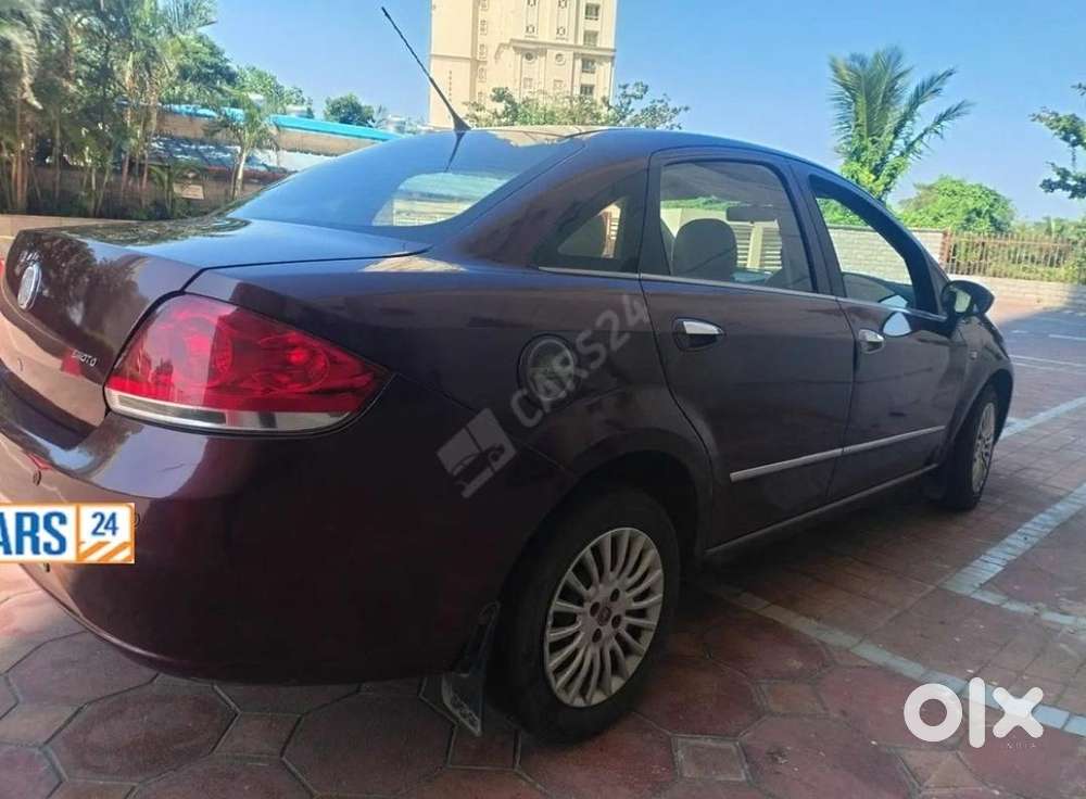 Fiat Linea 2007-2013 Emotion Pack (diesel), 2011, Diesel