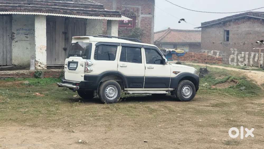 Mahindra Scorpio 2016 0111
