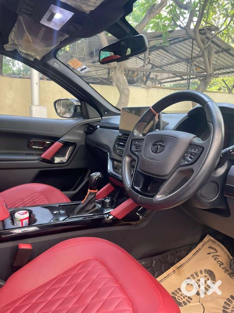 Tata Safari Red Dark Xza+ Automatic (top Model  Limited Edition)