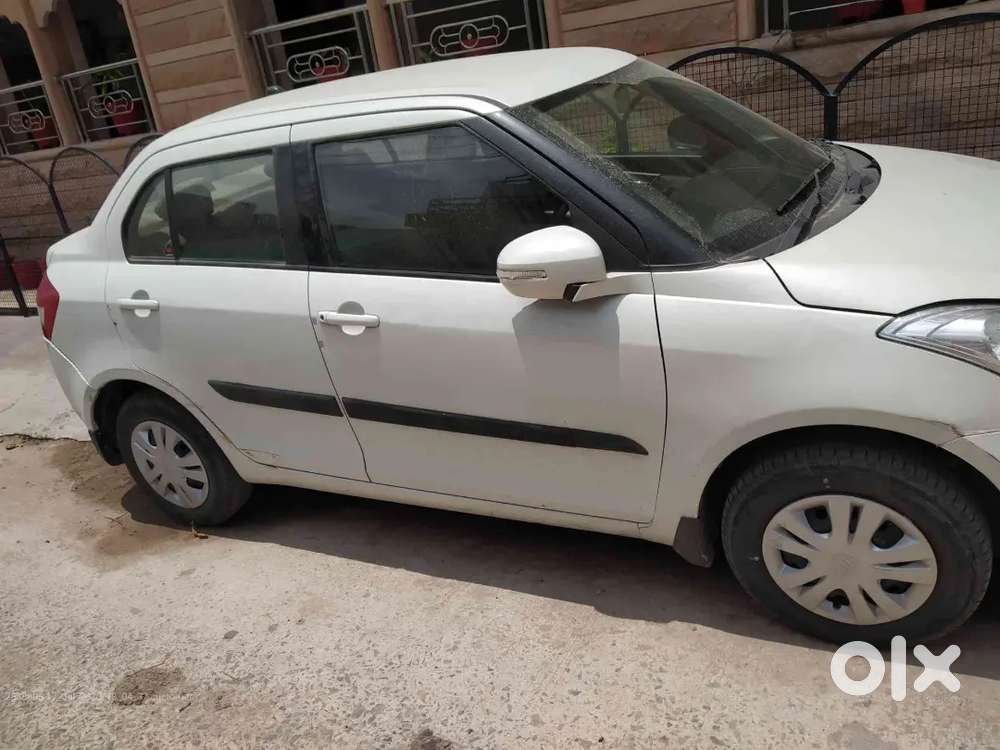 Maruti Suzuki Dzire 2013 Petrol 40000 Km Driven