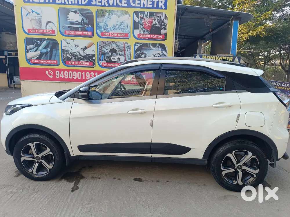 2021 Tata Nexon Xza+ S Petrol  Top Model  1st Owner