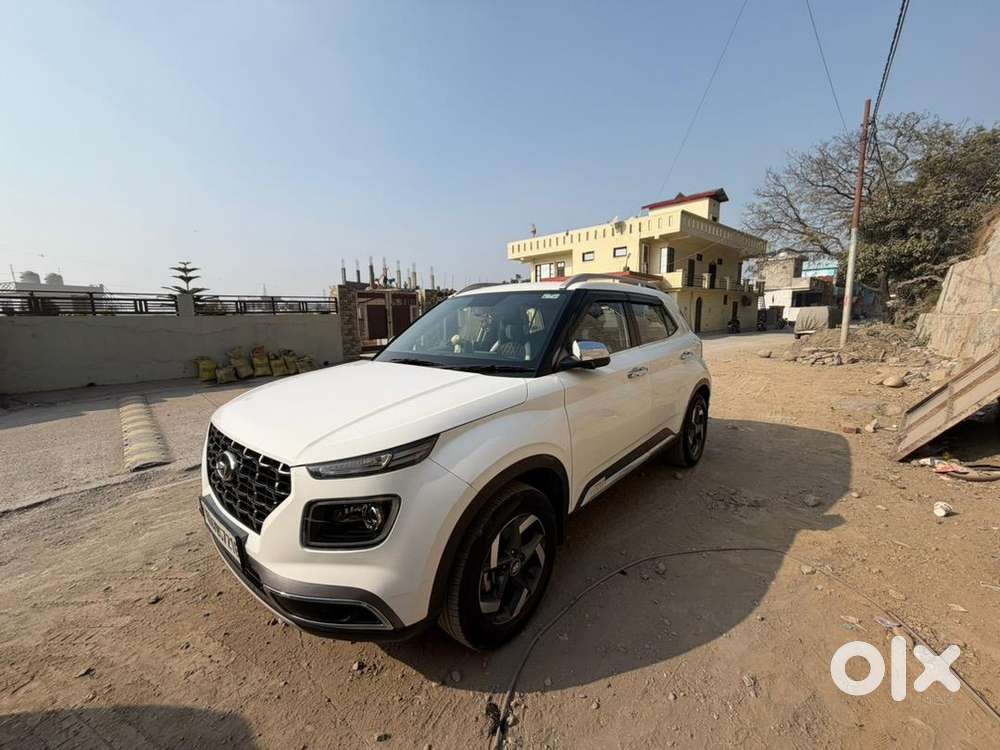 Hyundai Venue 2020 Petrol Good Condition