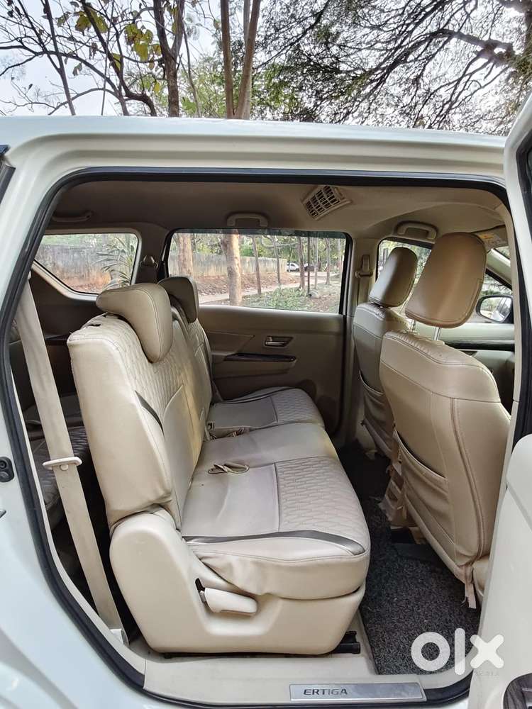 Maruti Suzuki Ertiga 2022-2023 Zxi, 2022, Petrol