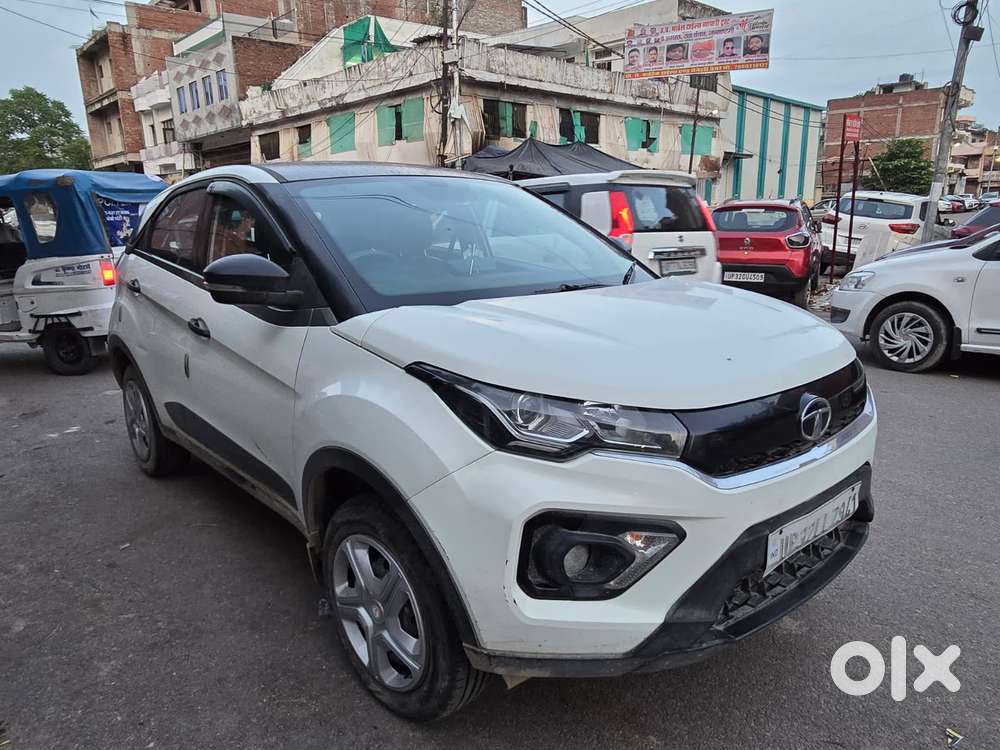 Tata Nexon 1.2 Revotron Xm (s), 2020, Cng & Hybrids