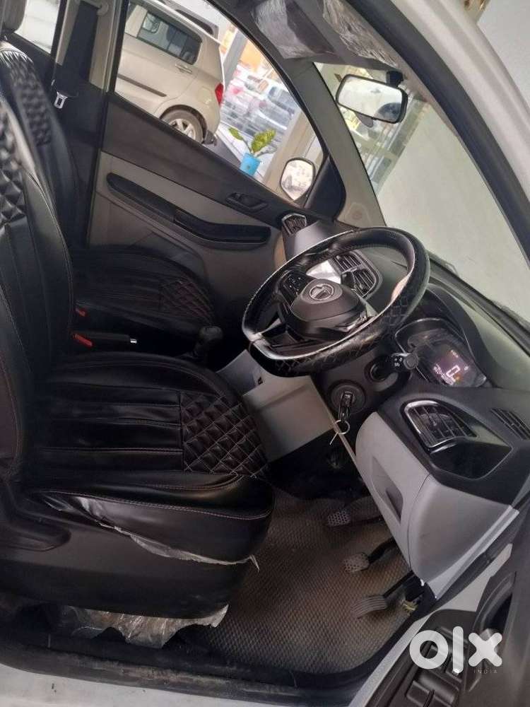Tata Tiago 1.2 Revotron Xt (o), 2021, Petrol