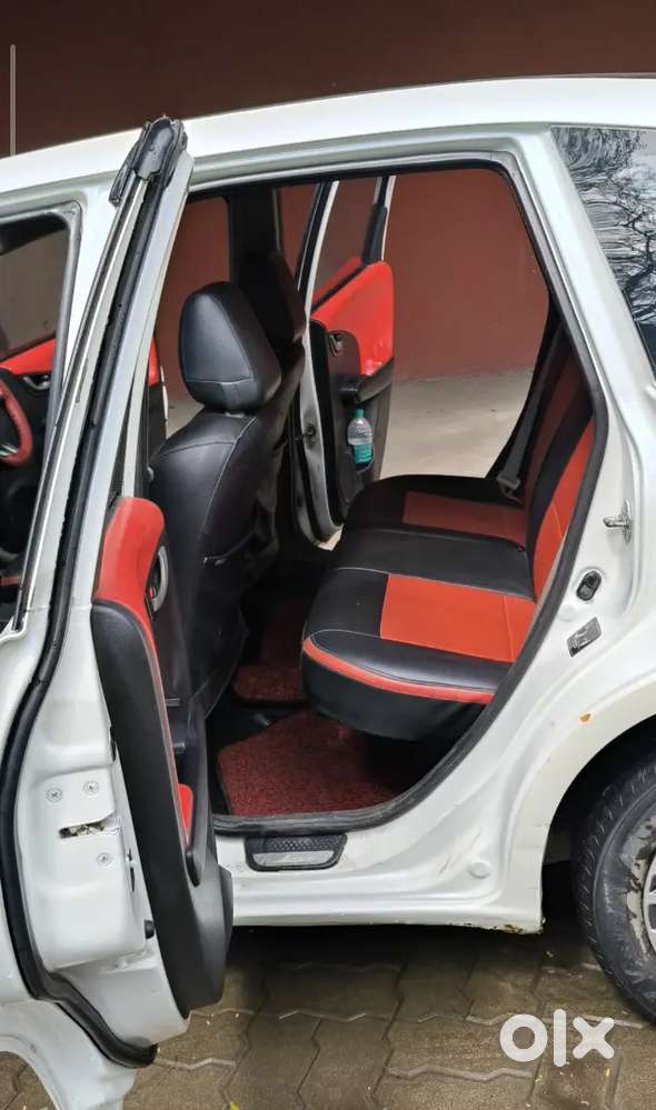 Arget Seals,my Car Honda Jazz 2009 Petrol 82500 Km Driven
