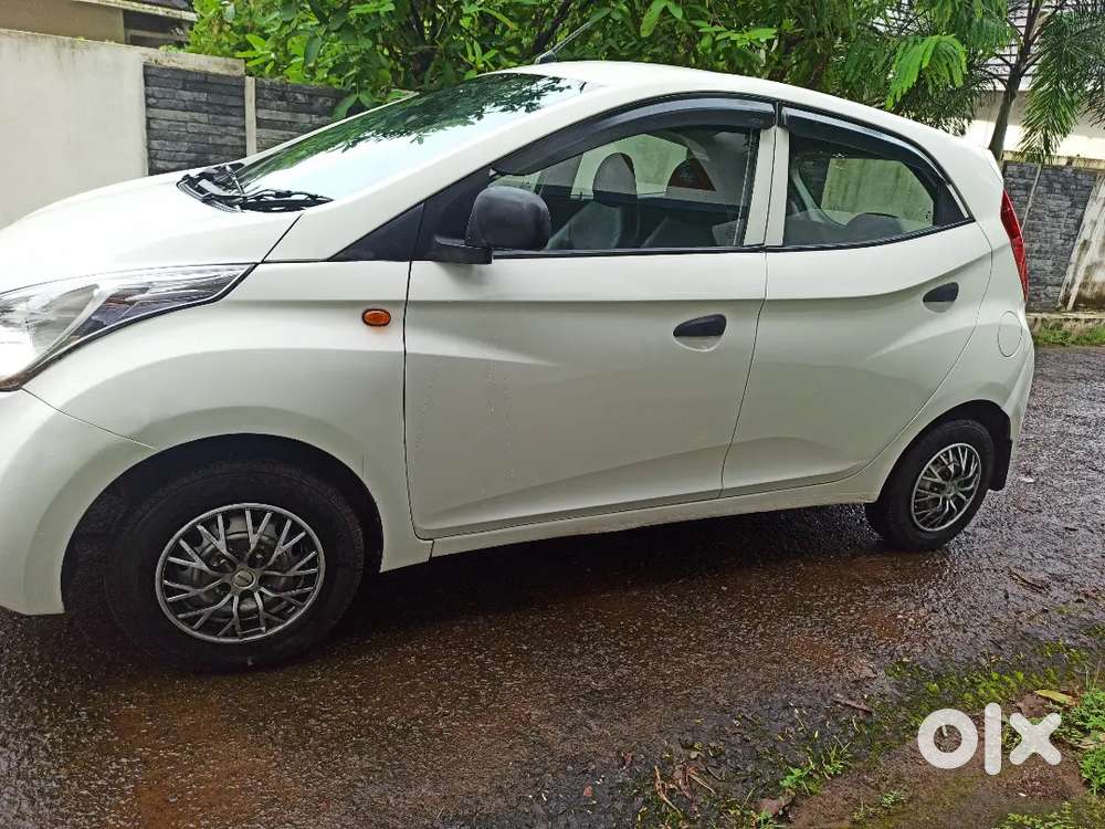 Hyundai Eon 2012 Petrol Well Maintained