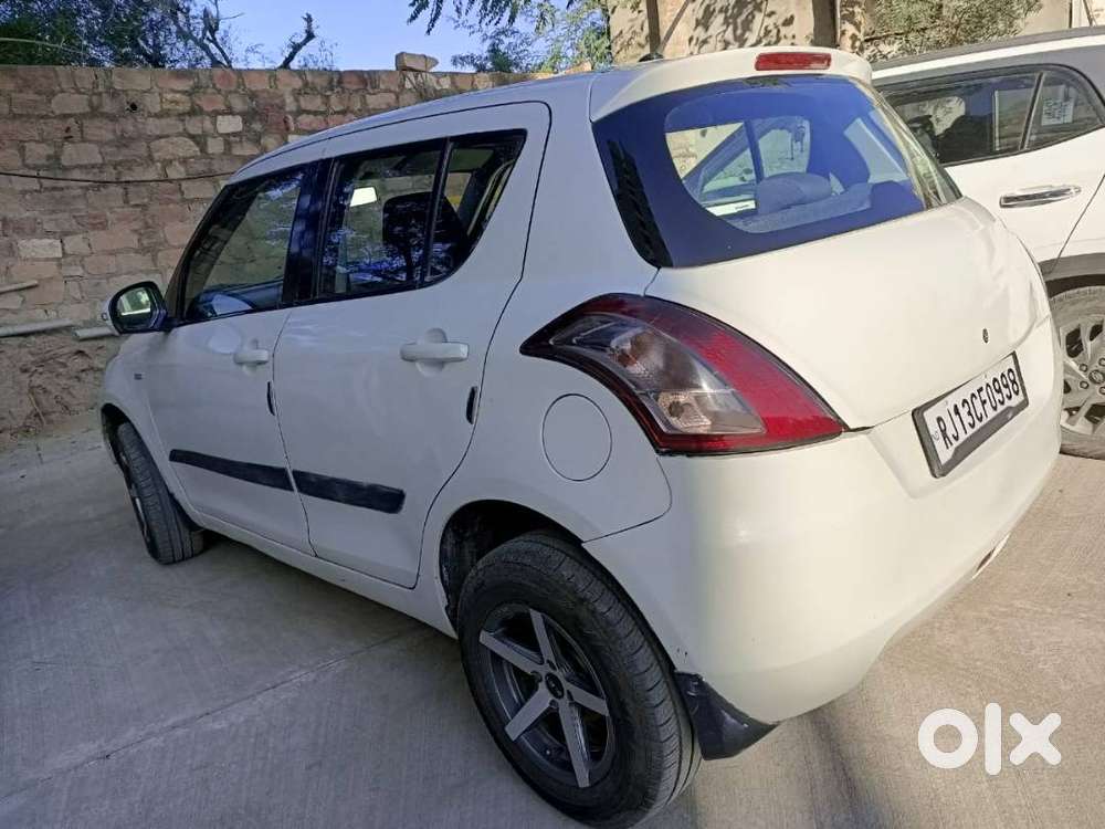 Swift Vdi Modal- 2015 Fuel - Diesel