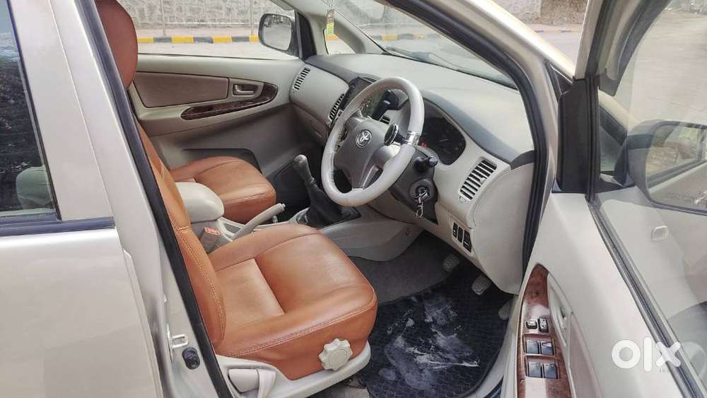 Toyota Innova 2.5 Gx 8 Seater Limited Edition, 2013, Diesel