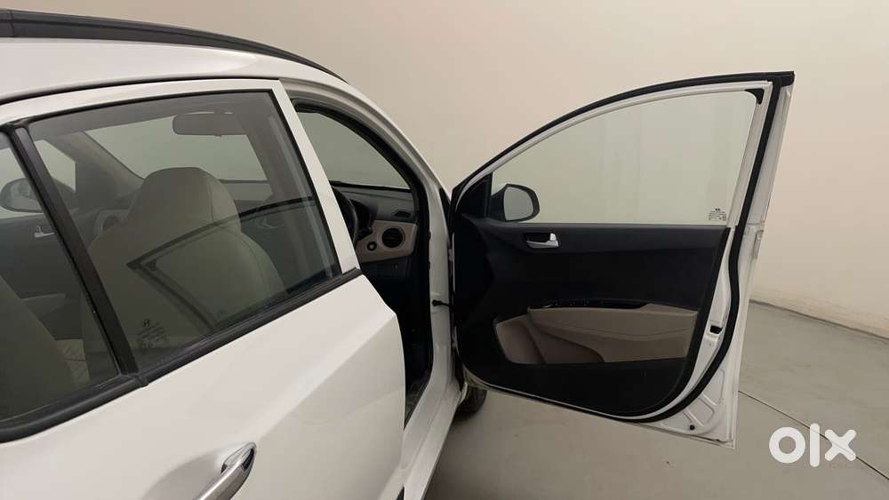 Hyundai Grand I10 1.2 Kappa Asta At Vtvt, 2016, Petrol